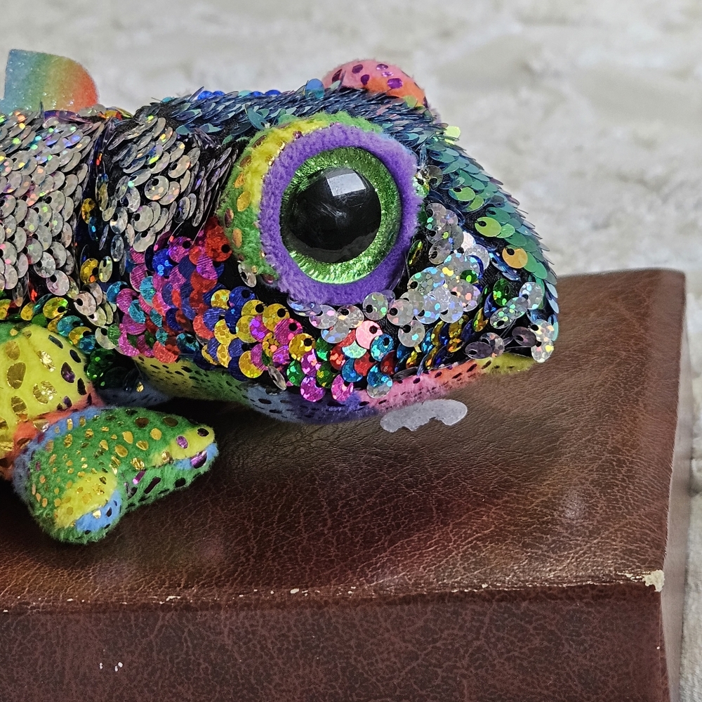 Rare Ty Flippables Karma Rainbow Sequin Chameleon Collectible Plush Toy